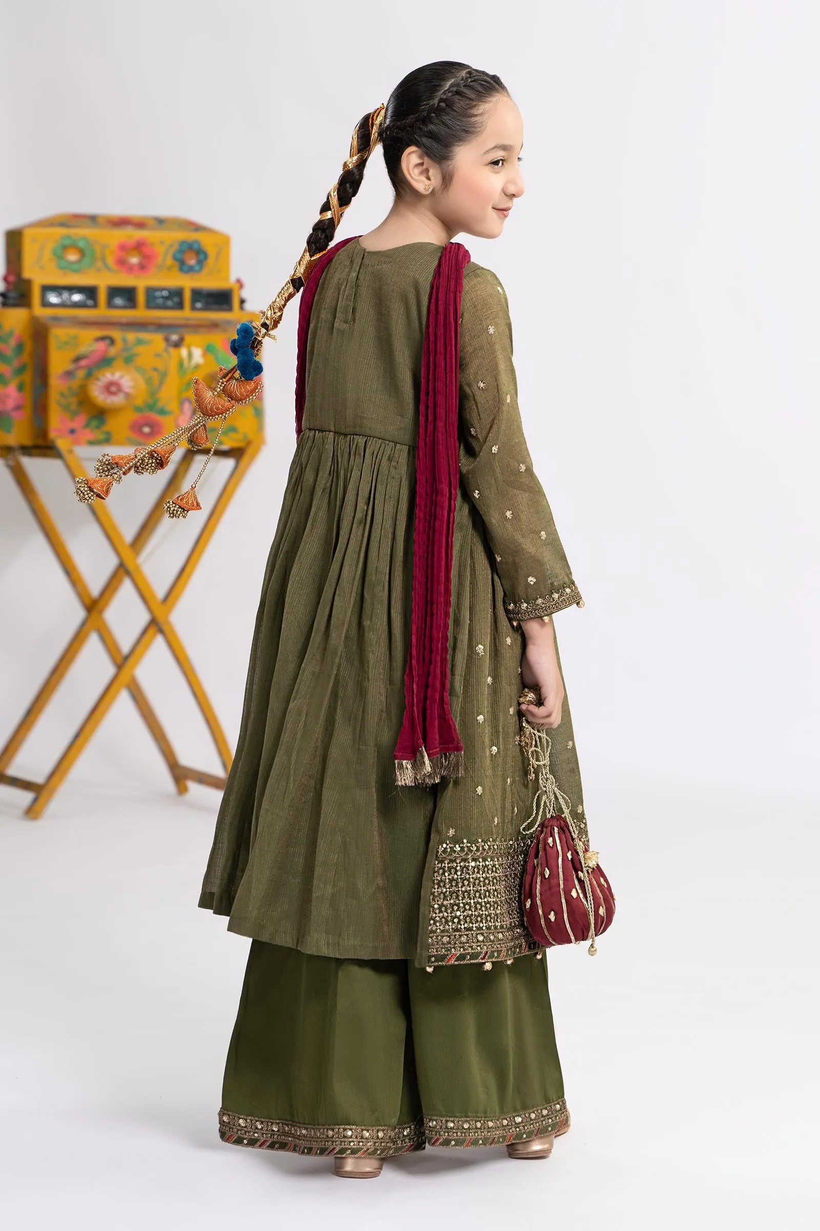 3 Piece Embroidered Zari Lawn Suit | MKS-EF24-33