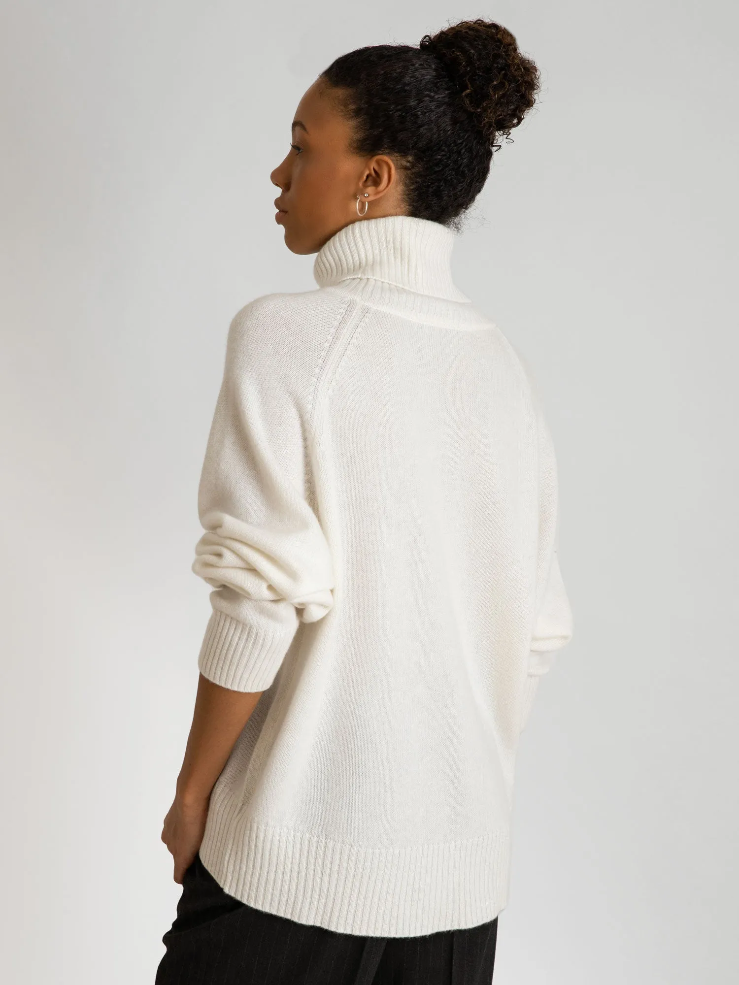 Cashmere sweater "Milano" - white