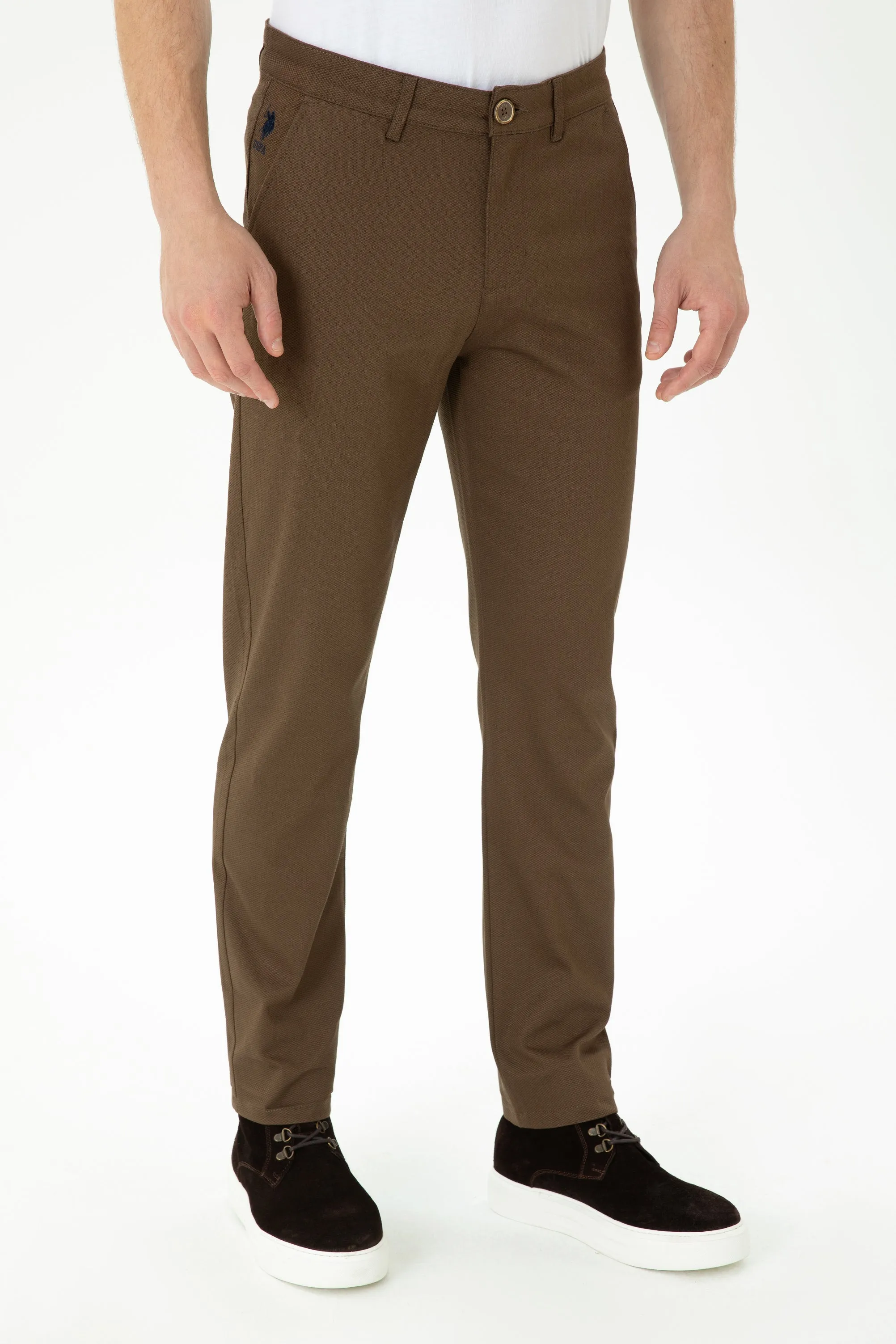 CHINOS DAMES COCONUT-1675156VR153