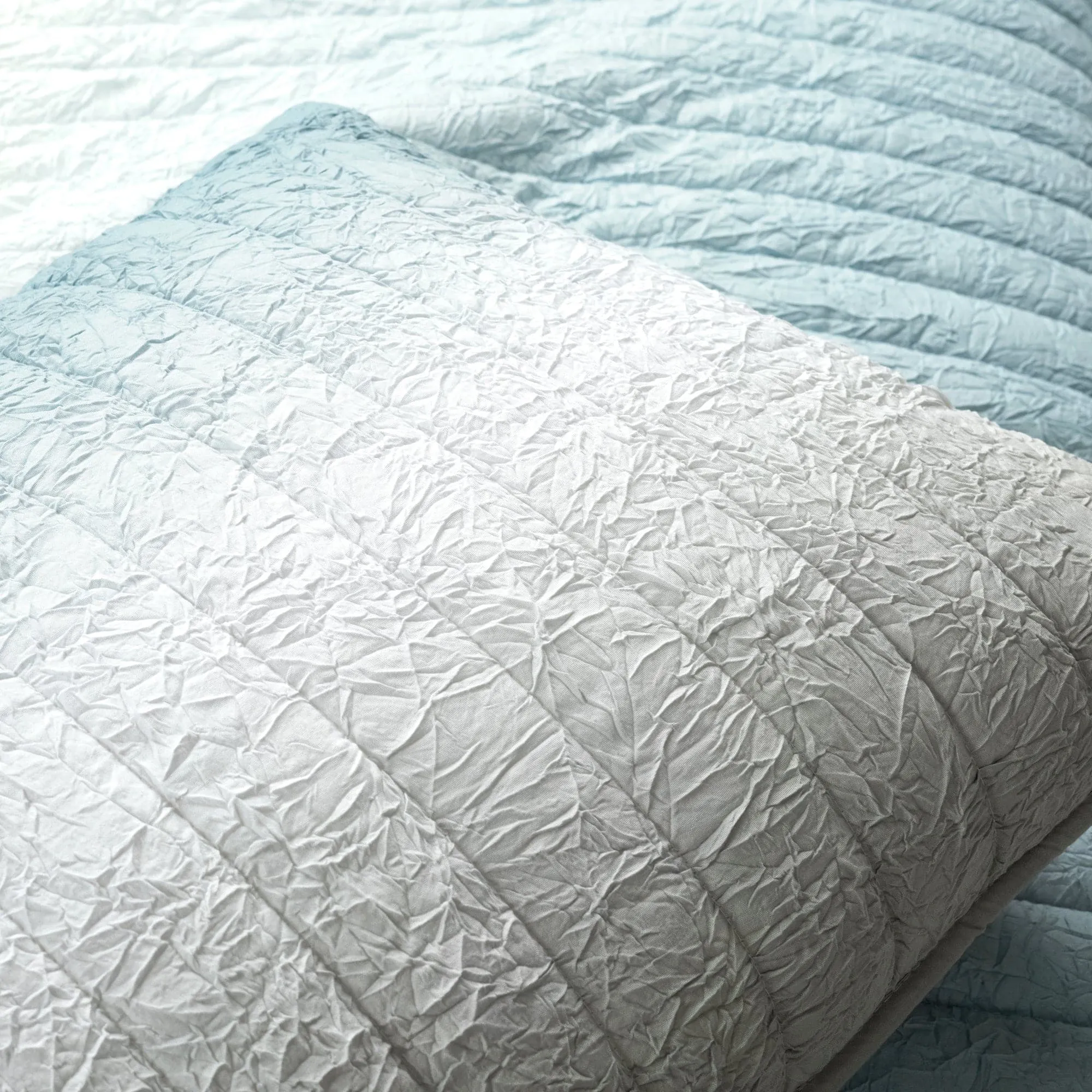 Crinkle Ombre Oversized Quilt 3 Piece Set