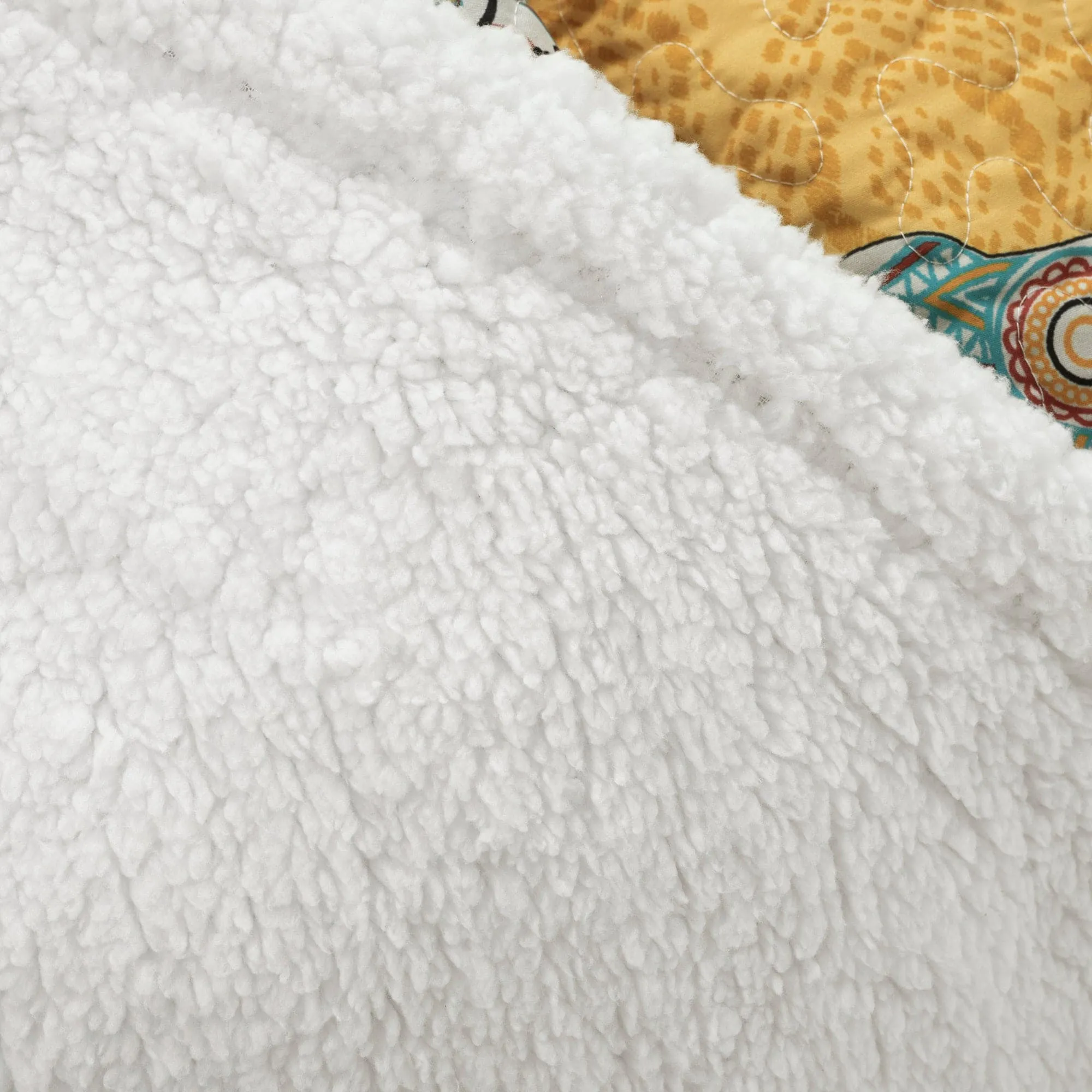 Hati Elephants Sherpa Throw Blanket