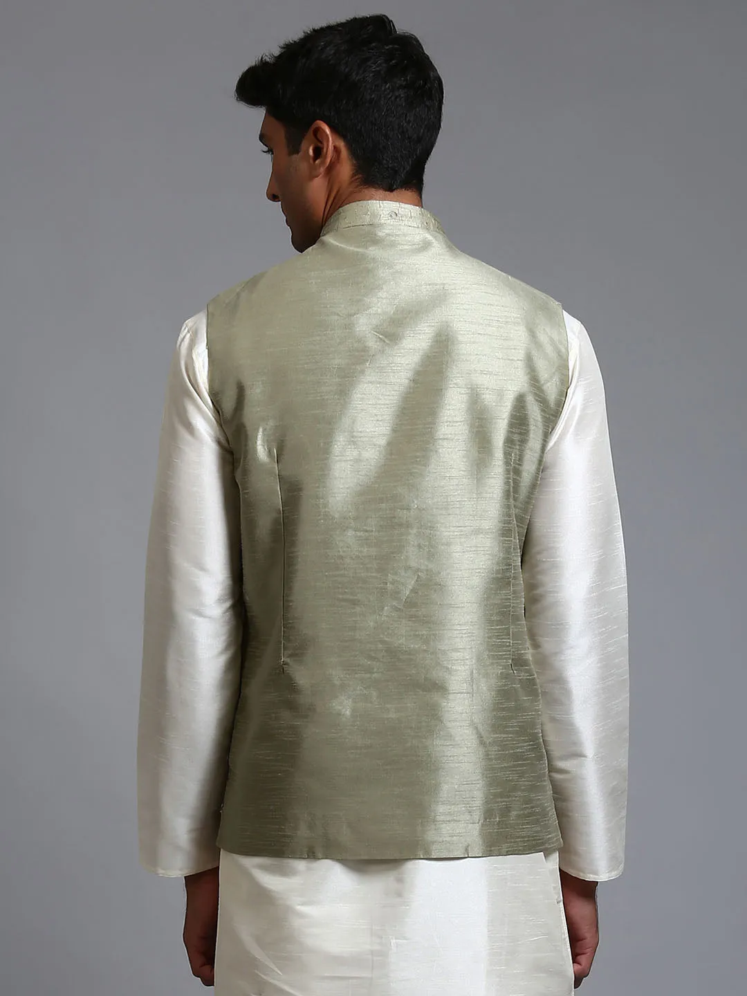 Jashvi Men's Mehndi Green Embellished Jacket