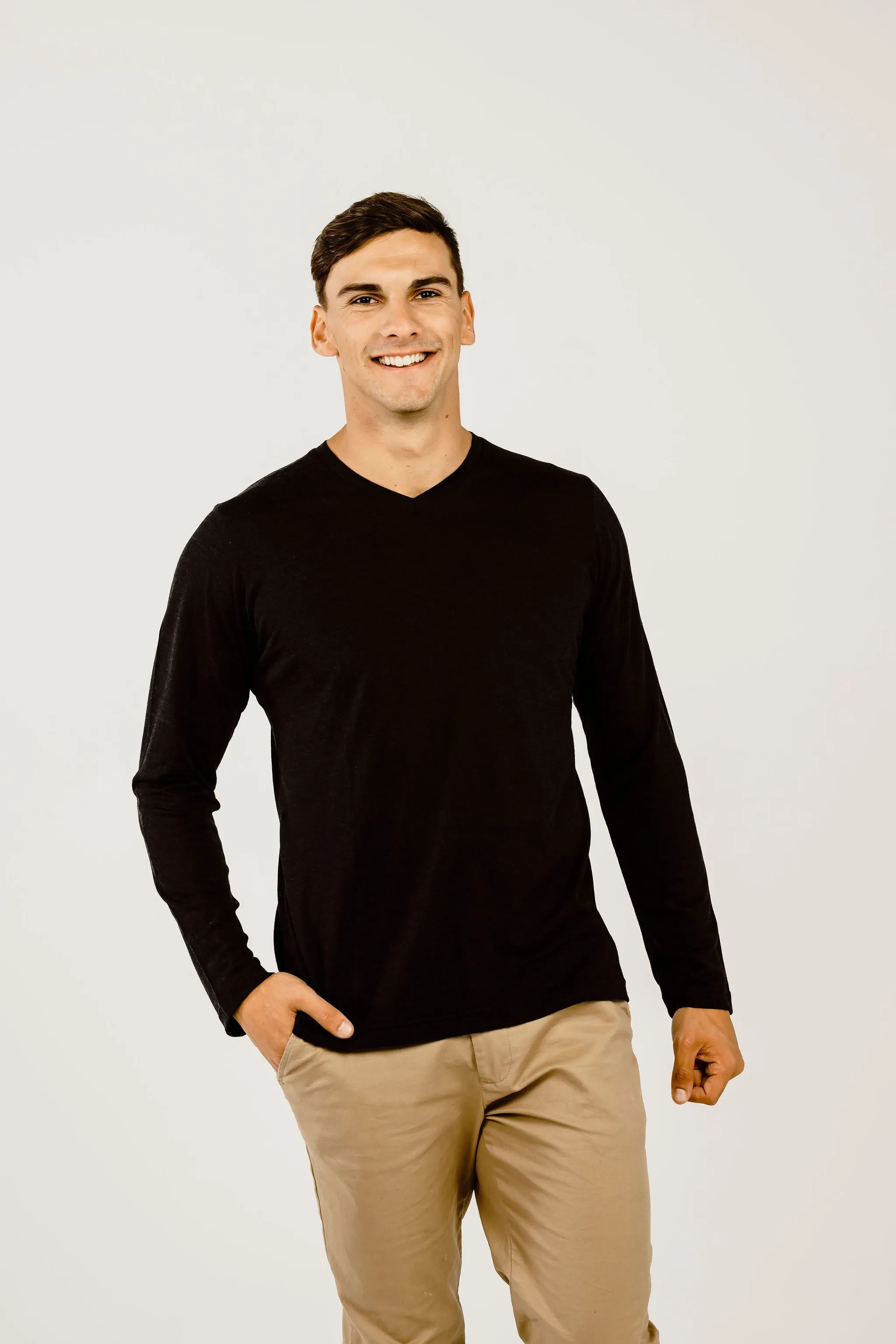 Mens Merino Wool Long-Sleeved V-Neck