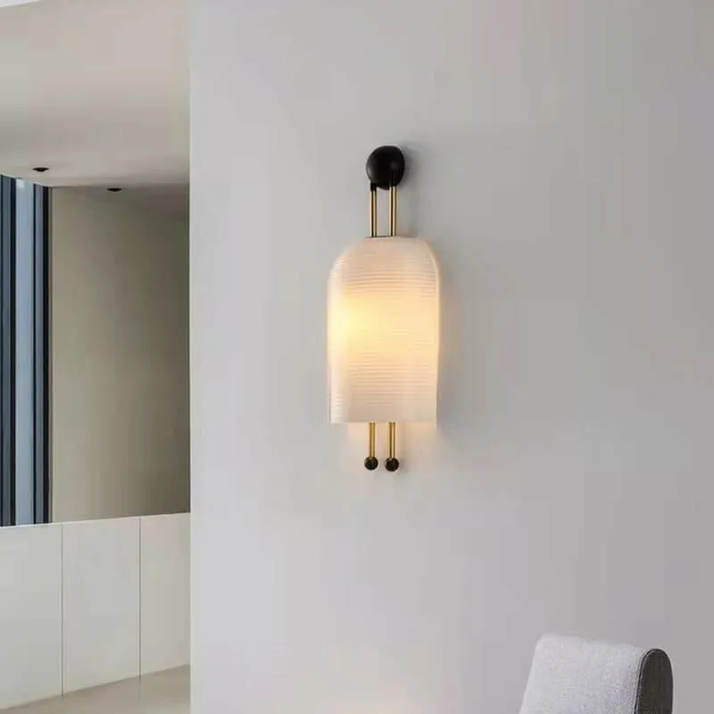 Nekka - White Glass Wall Lamp