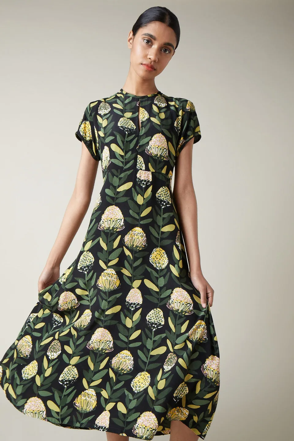 Pin Protea Janis Keyhole Dress