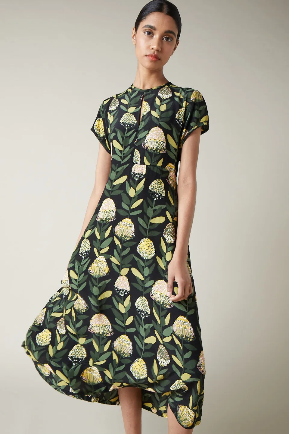 Pin Protea Janis Keyhole Dress