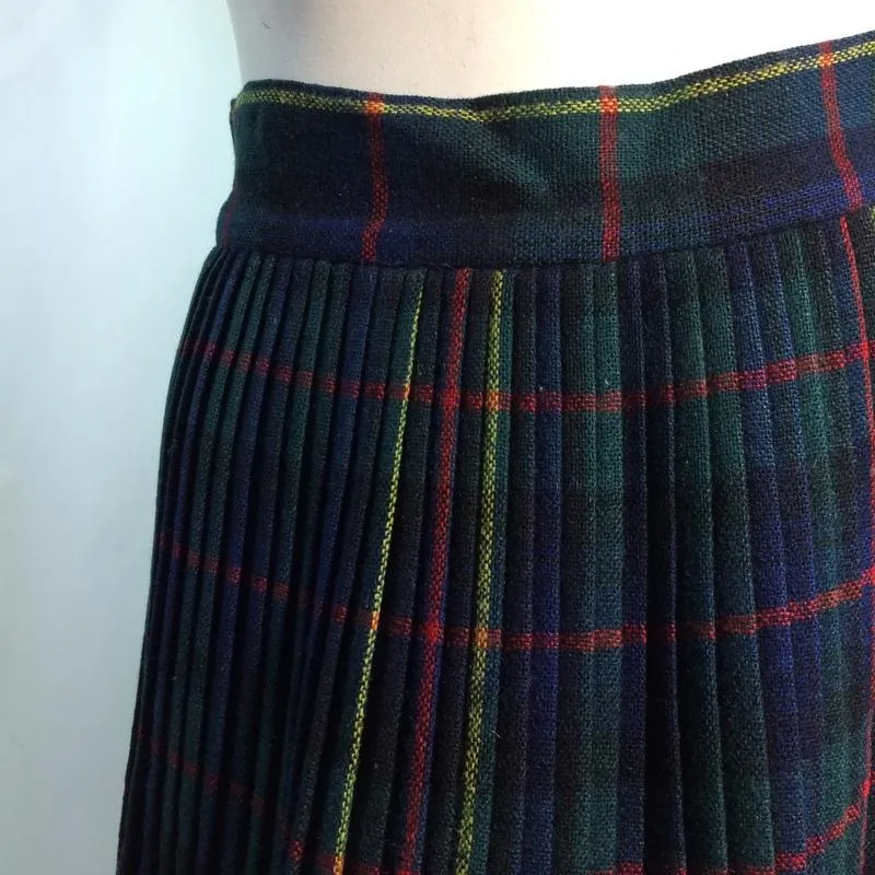 Preppy Blue and Green Plaid Wool Pleated Skirt circa 1940s