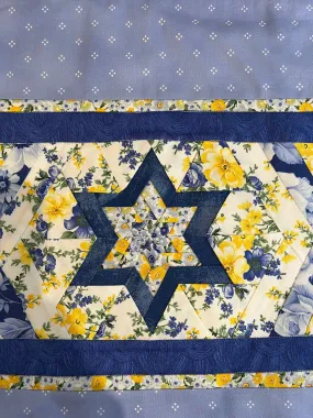 Table Runner, Folded Star