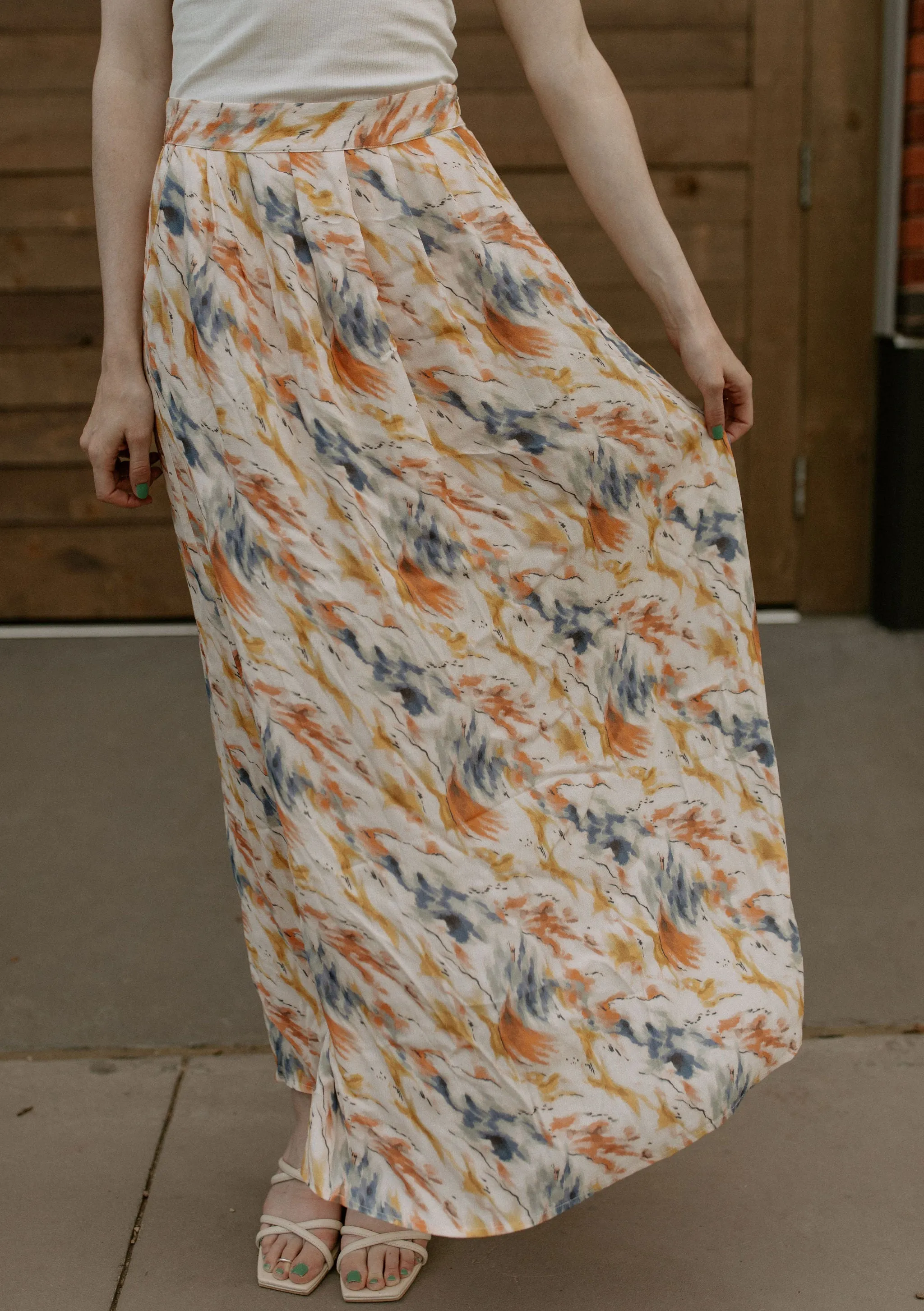 The Kasia Watercolour Maxi Skirt - PLUS