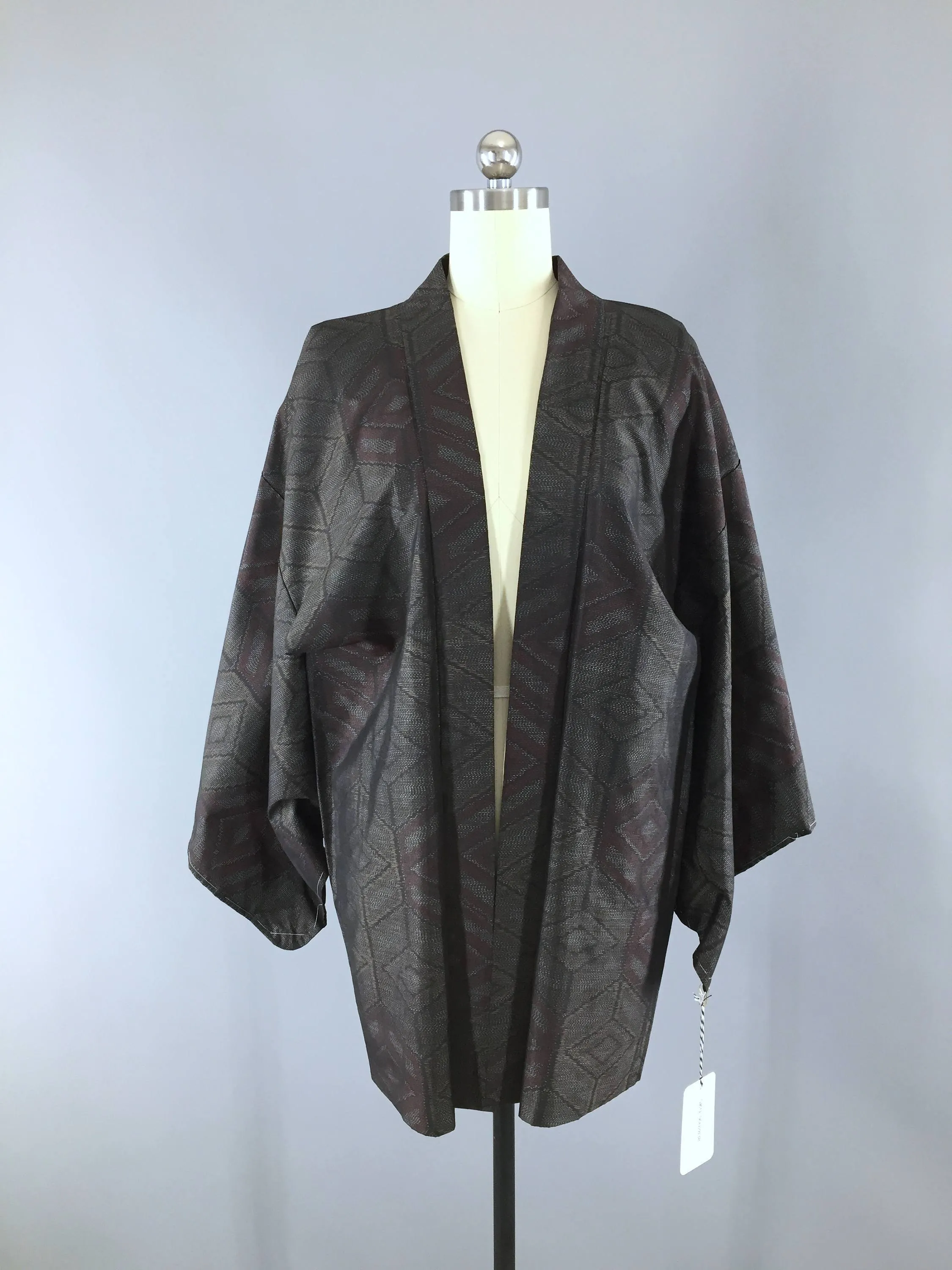 Vintage 1970s Haori Kimono Jacket / Black Diamonds