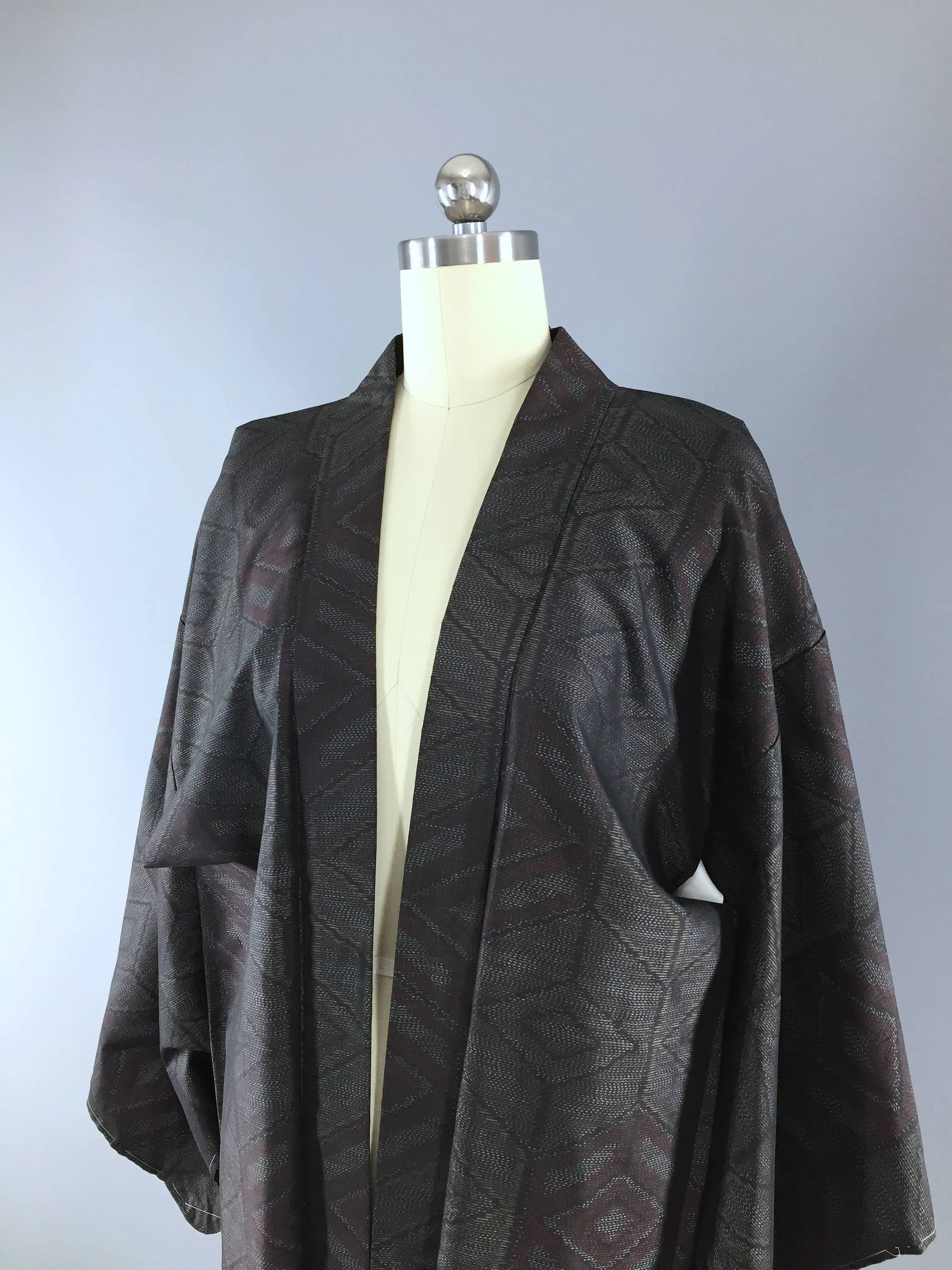 Vintage 1970s Haori Kimono Jacket / Black Diamonds